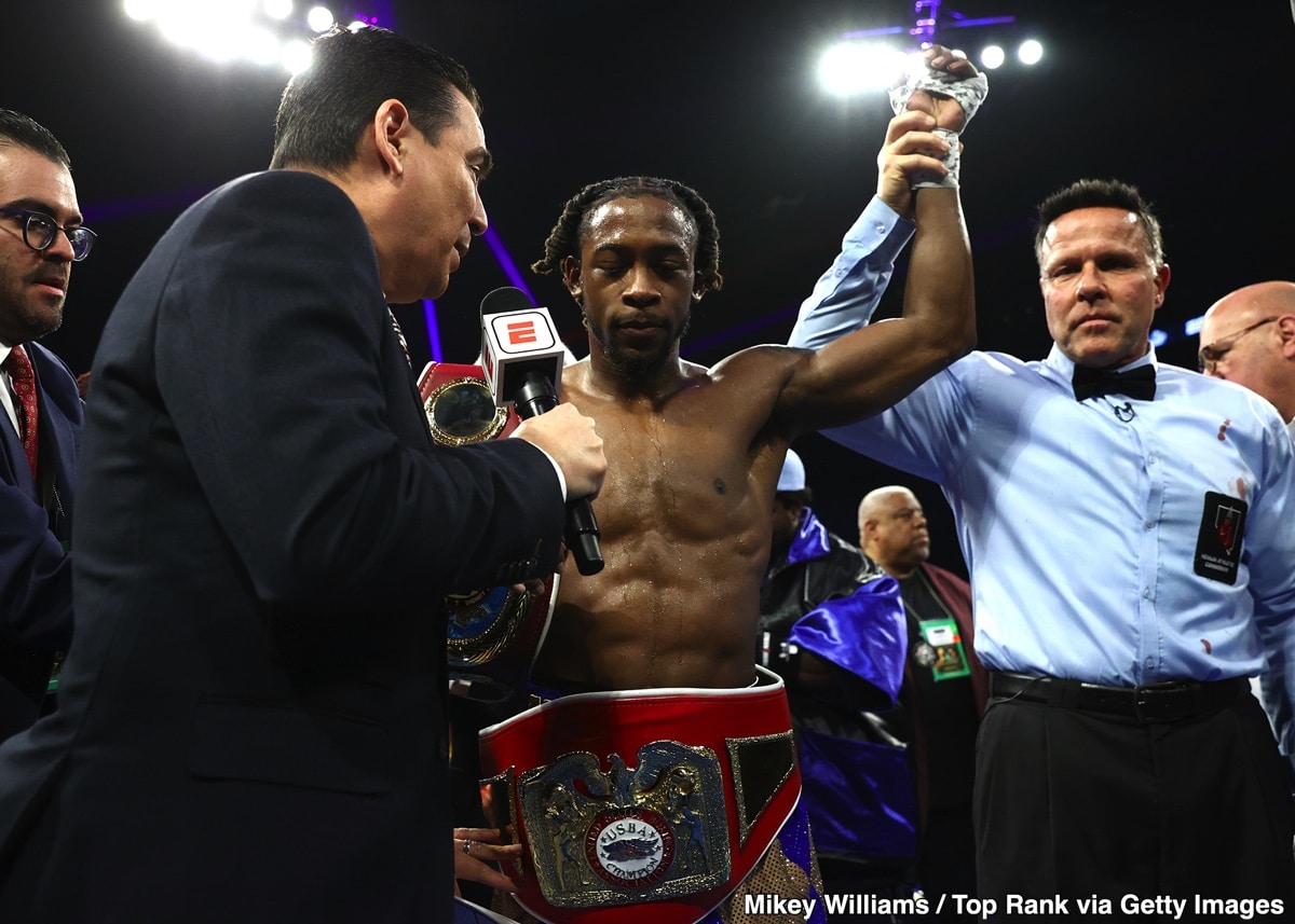 Who Won? Keyshawn Davis - Jose Pedraza Fight Results - Boxing Image