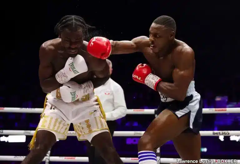Who Won? Joshua Buatsi - Dan Azeez Fight Results - Boxing Image