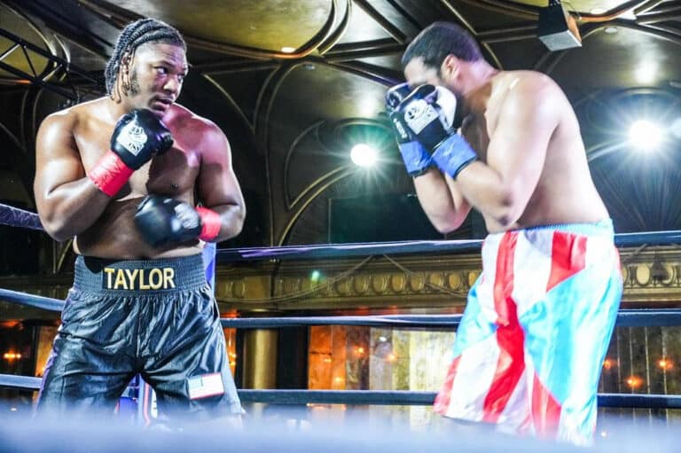 Brooklyn Heavyweight Prospect Pryce Taylor has made successful ﻿Move from Basketball to Boxing - Boxing Image